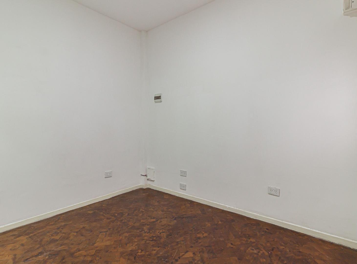 Foto de 2 amb ampl baño y coc reciclados 2° x escalera lum bajas exp, imagen 4
