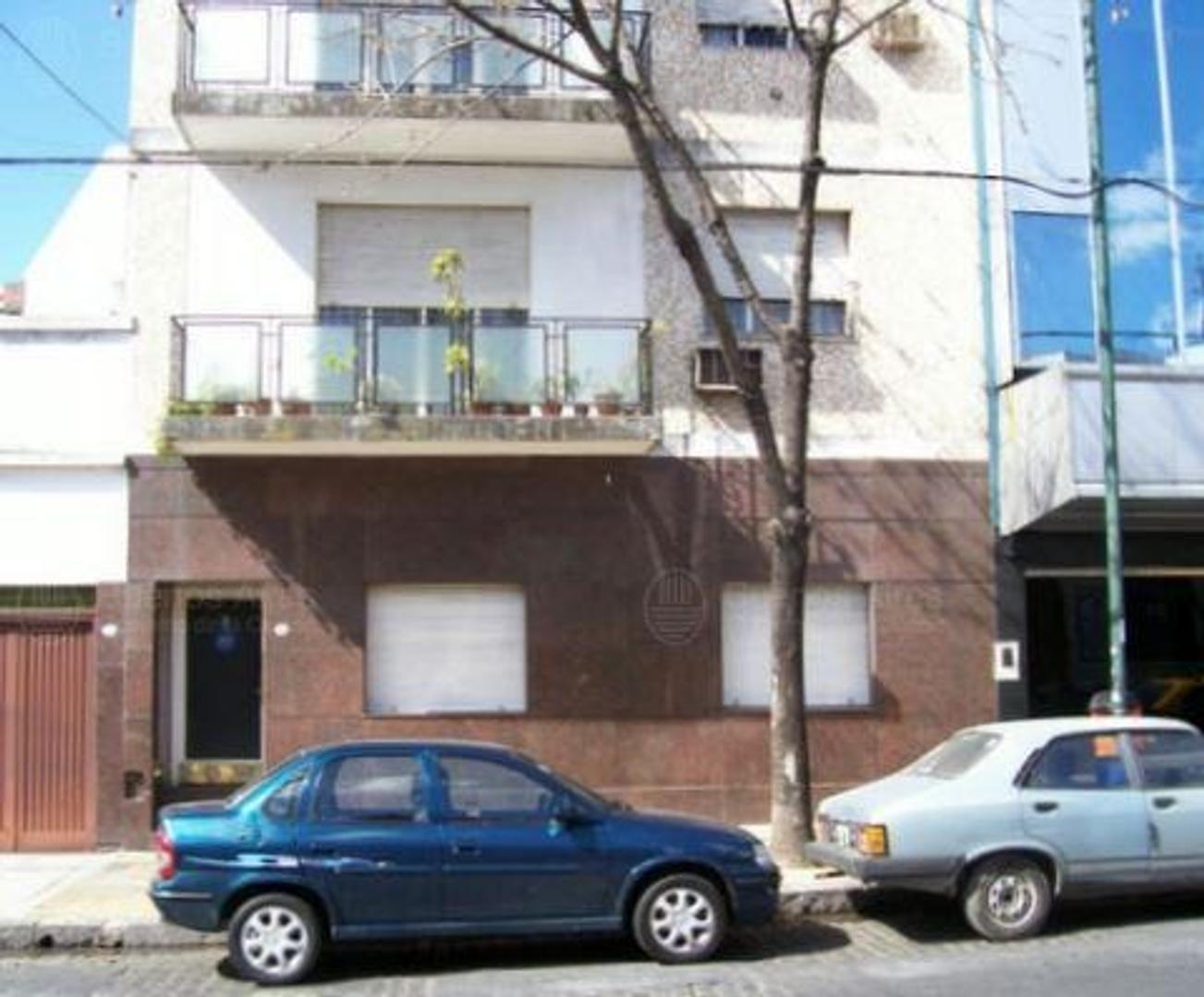 Foto de 4 PH en block a refac s/lote propio de 8,66x33,14 id invers, imagen 2