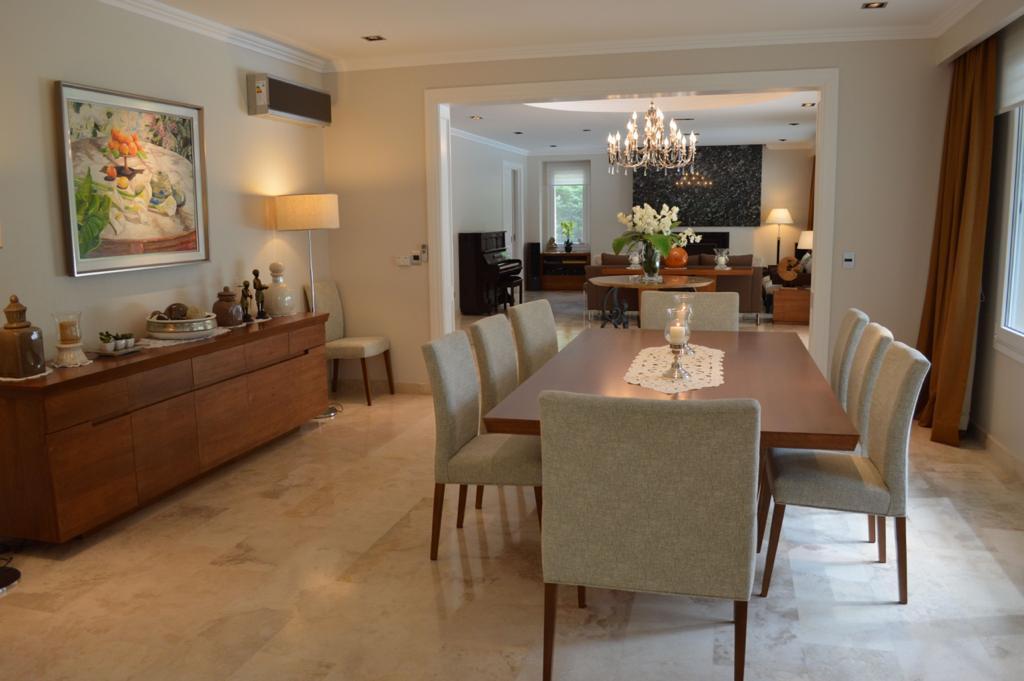 Venta Casa Highland Park Country Club 783 m² Lote 2250 m² U$d 1.900.000. 2