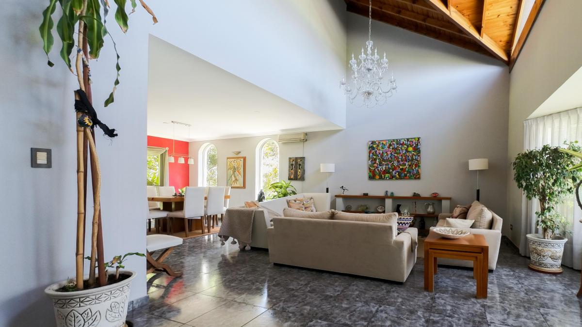 Venta Casa Club de Campo Pueyrredón - Pilar - Recorrido 360° de La Propiedad. 5