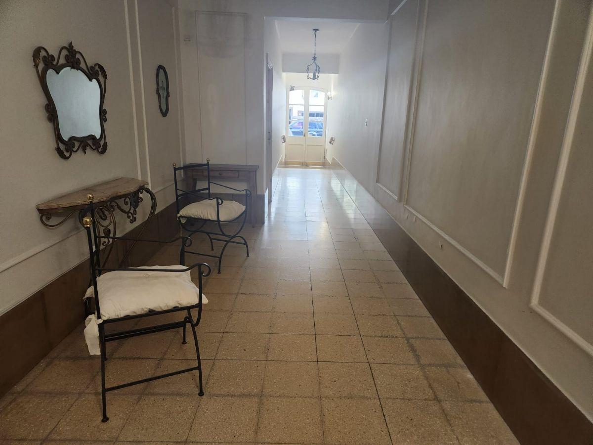 Foto de Venta Departamento 36m2 Hecho a nuevo edificio antiguo 2do. piso por, imagen 4