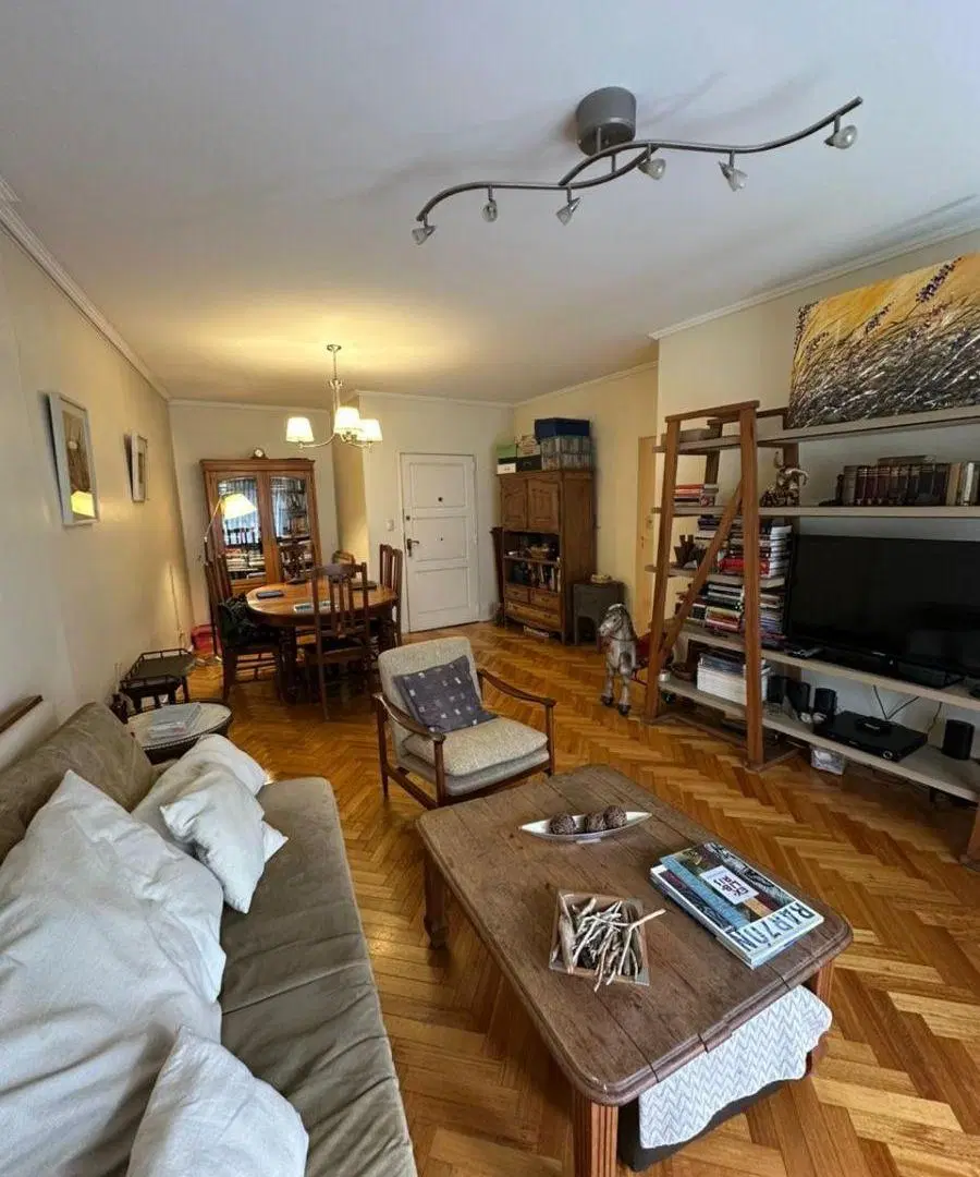 Venta departamento Ugarteche 3000, Botánico, piso alto, balcón, cochera fija 5