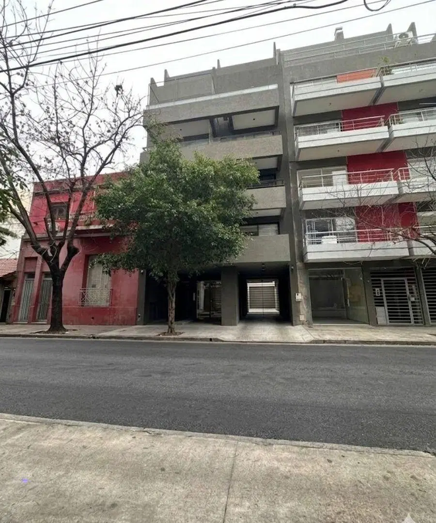 Venta departamento Valle 100 Caballito 2 ambientes 49m2 cochera 1