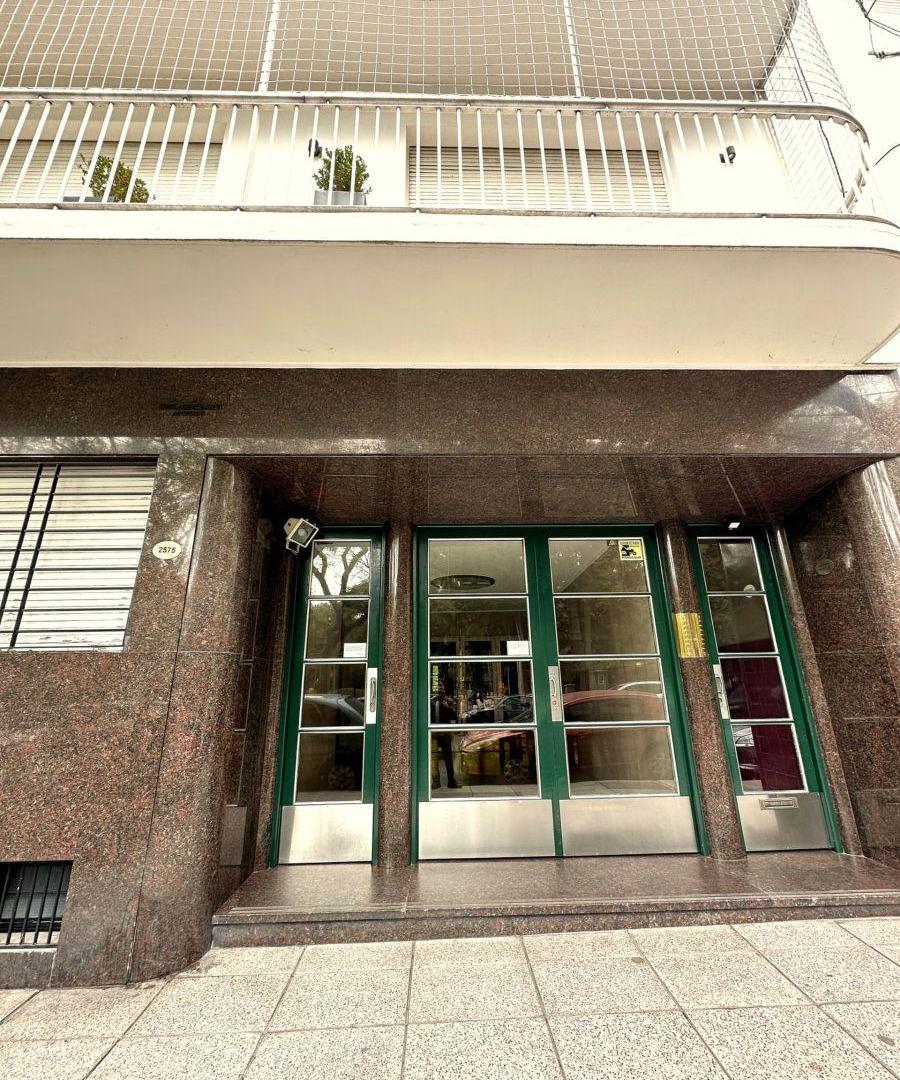 Foto de Venta Departamento Palermo chico 127m2 Edificio categoría Baulera, imagen 2