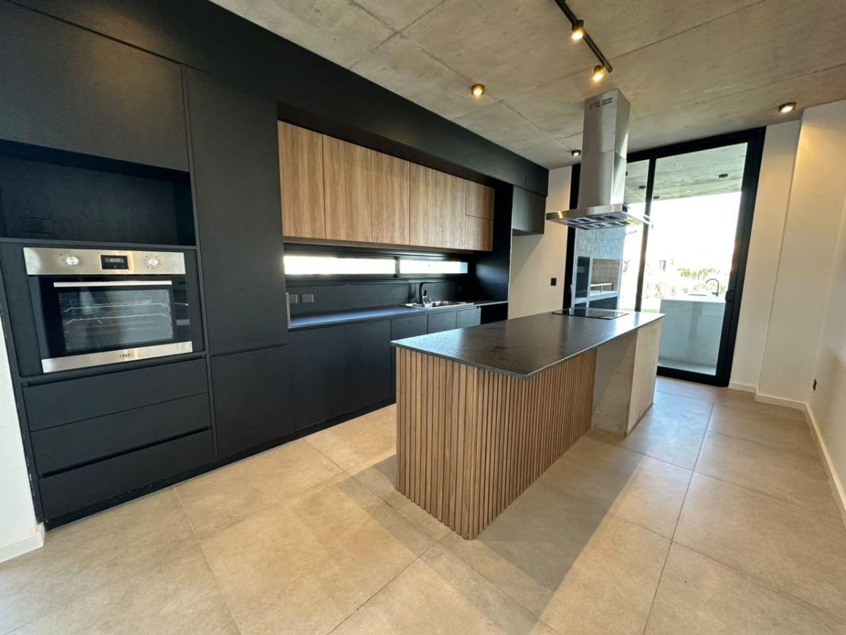 Foto de Casa Lote 893m² La Calesa Pilará Vista a la laguna. Se aceptan Bienes, imagen 5