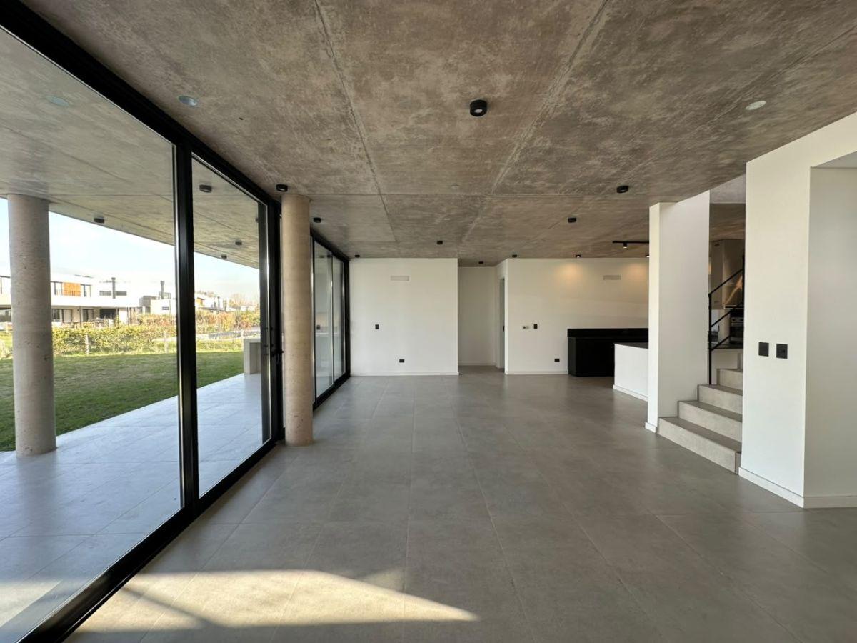 Foto de Venta Casa Lote 955m² 4 suites Pilará Golf Polo Se Aceptan Bienes en, imagen 3