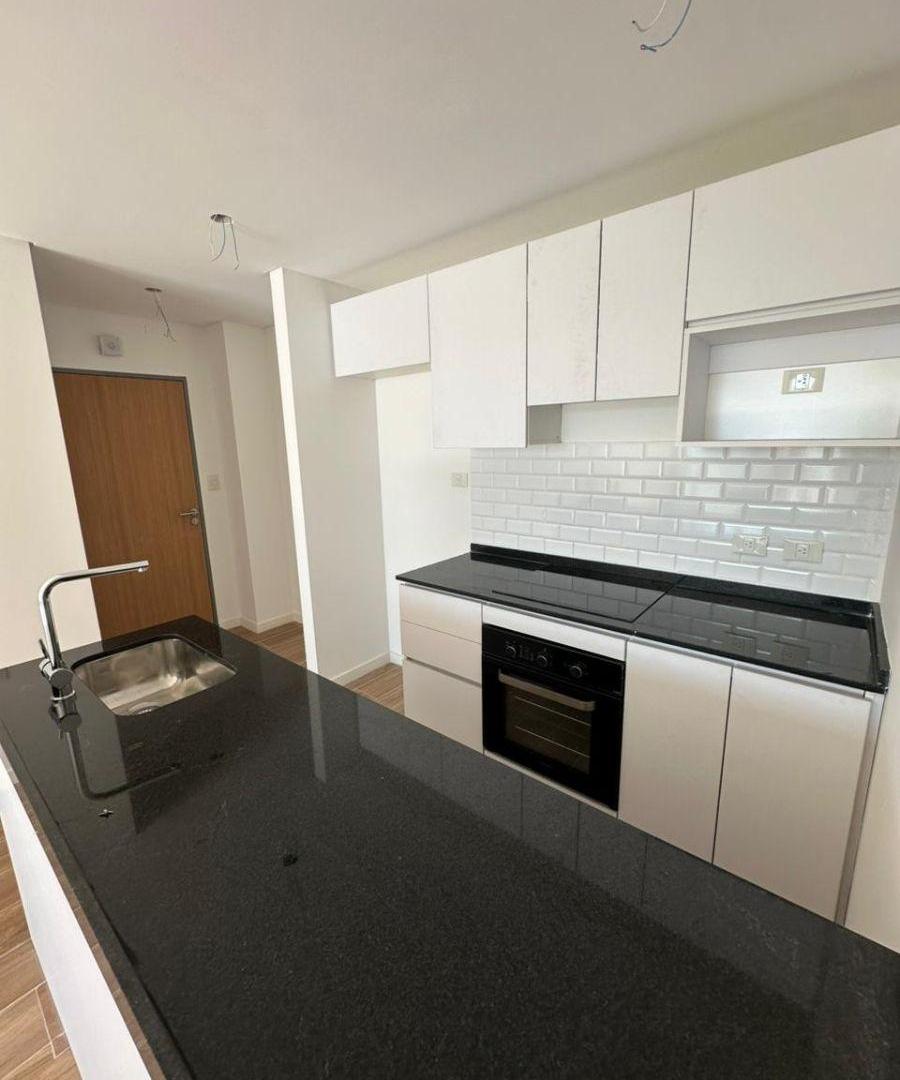 Foto de Venta departamento 3 ambientes con cochera balcón aterrazado 73m2, imagen 1
