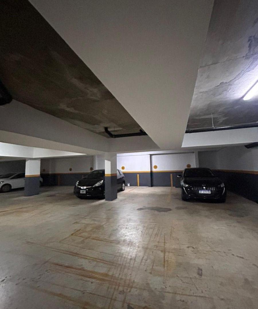 Foto de Venta Monoambiente Edificio Aralis 32m2 balcón Full amenities cochera, imagen 3