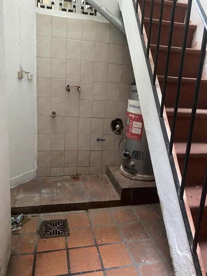 VENTA DEPARTAMENTO 3 AMBIENTES IMPECABLE PB CON PATIO Y ENTREPISO BALVANERA- CAPTAL FEDERAL