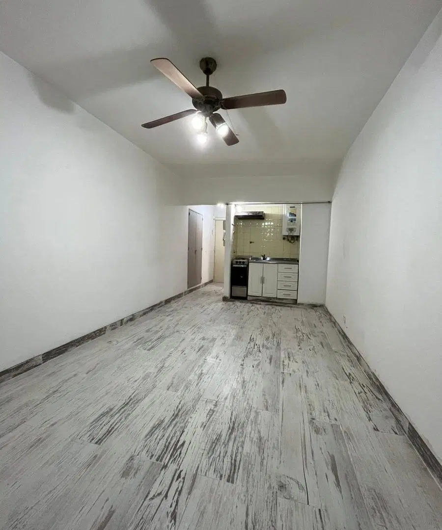 Alquiler en Monserrat Monoambiente ideal para estudiantes de 1 Ambiente Lateral en Piso 6° 5