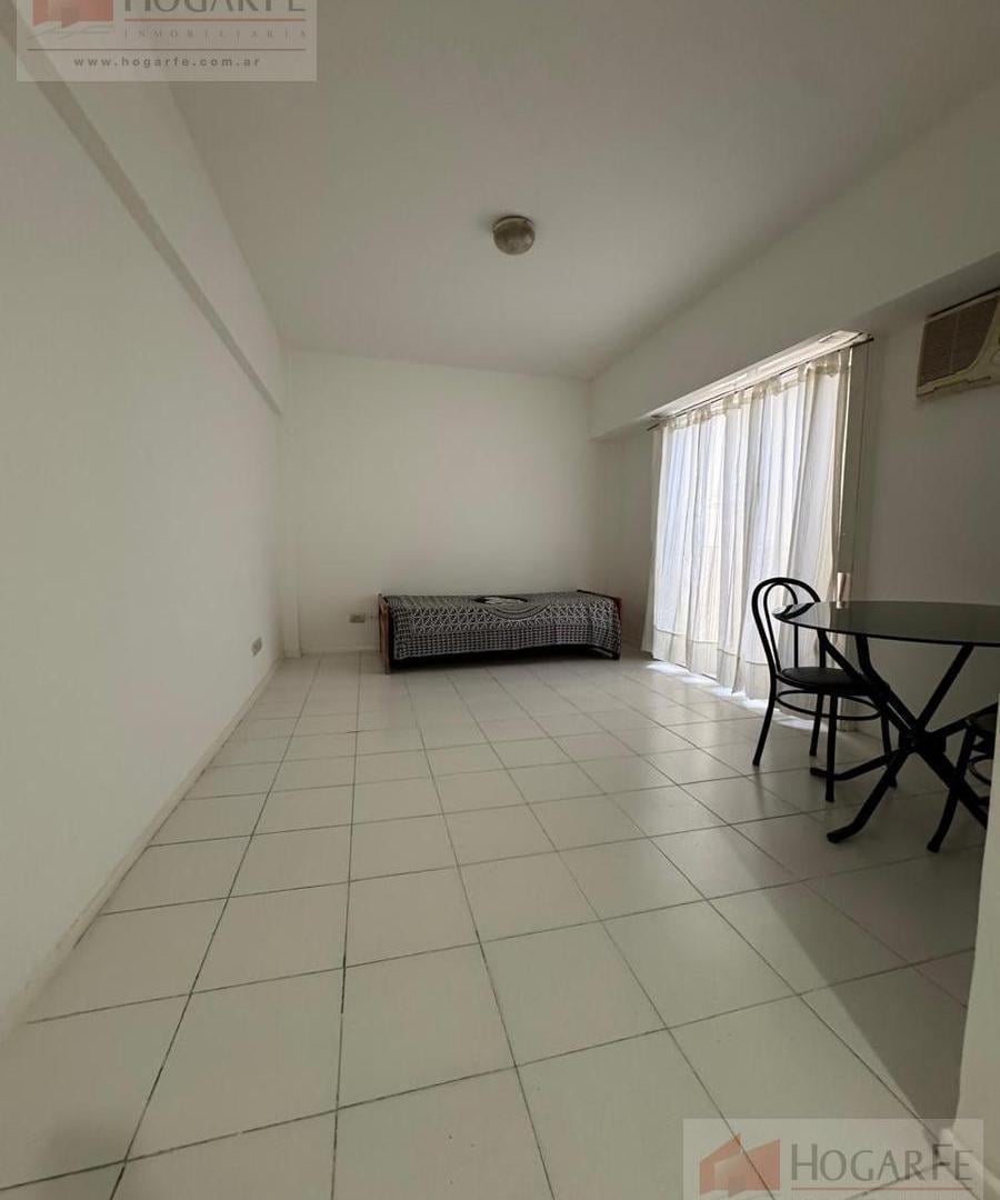 Foto de Venta Departamento de un Ambiente en 3° piso impecable muy luminoso, imagen 5