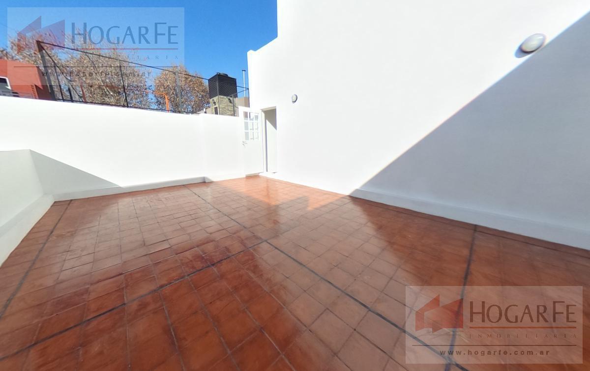 Foto de Venta PH tipo casa de 2 ambientes y medio con dos patios – Floresta, imagen 2