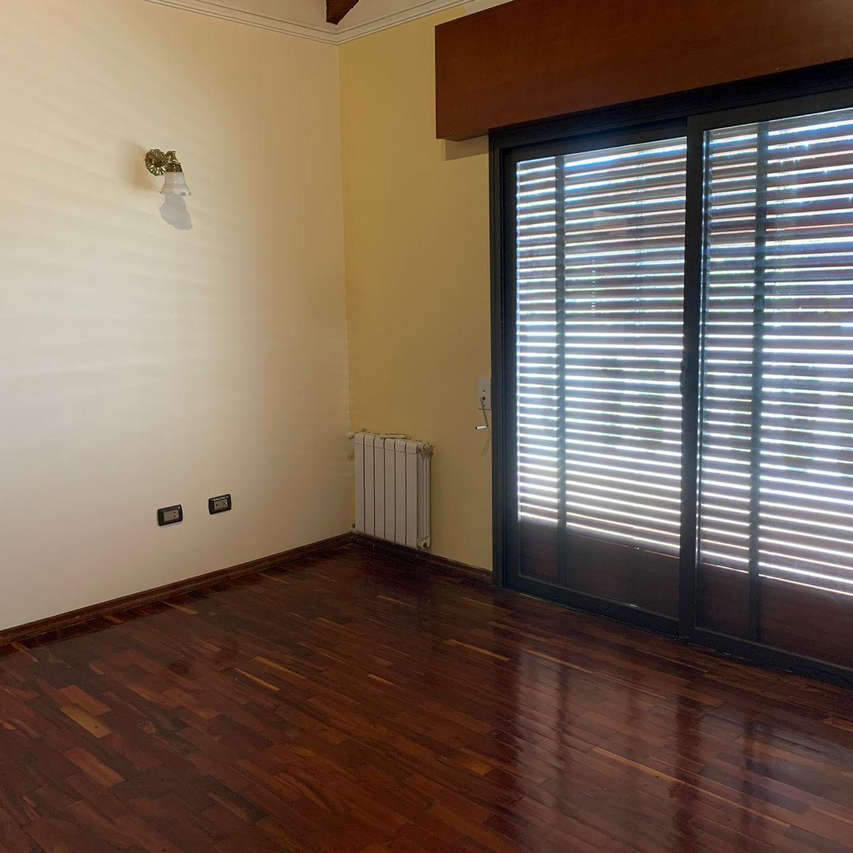 Venta Casa 4dor Ayres del Sur 5