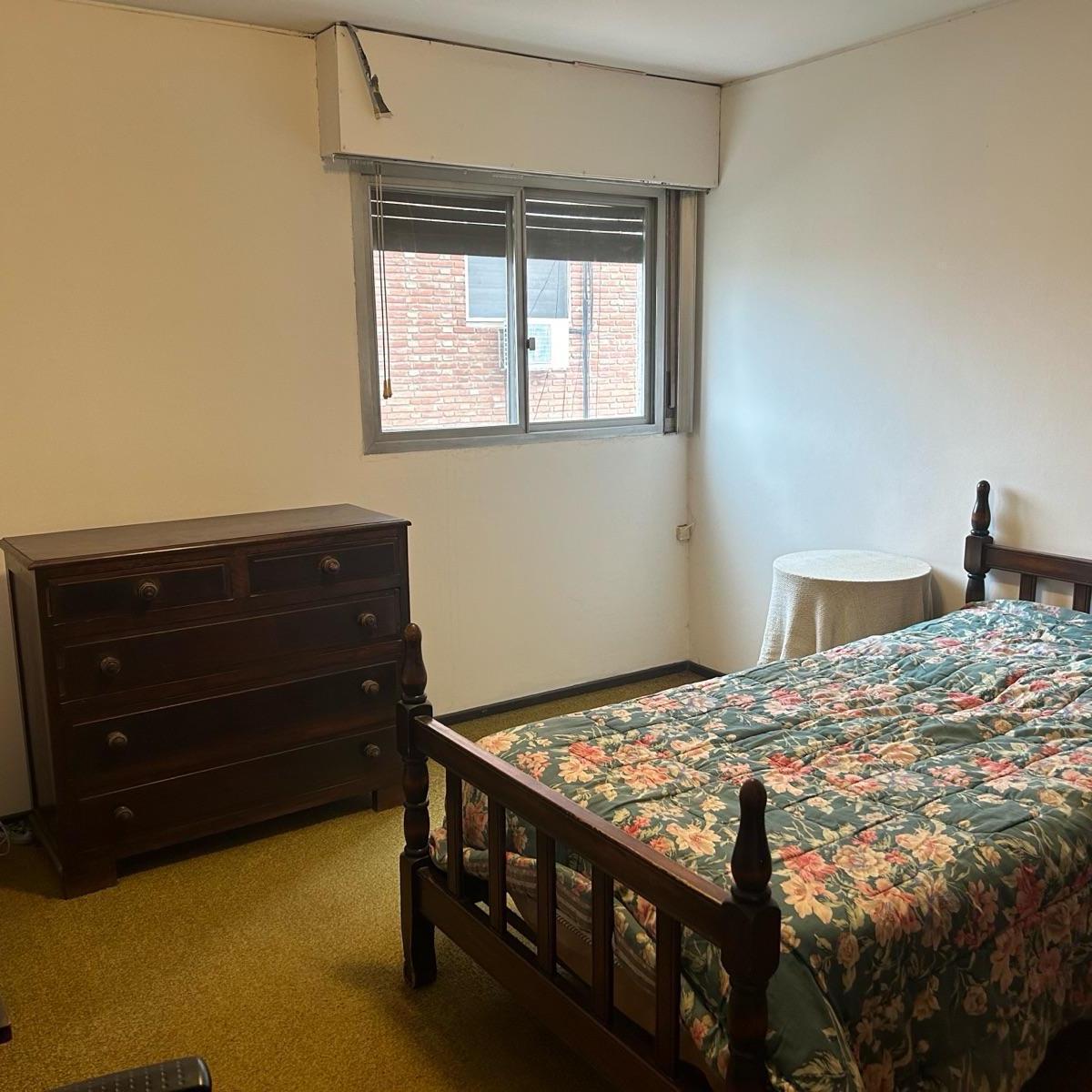 Venta Depto de 3 Dorm. con Cochera. Cañada y Dean Funes. Zona Centro. 2