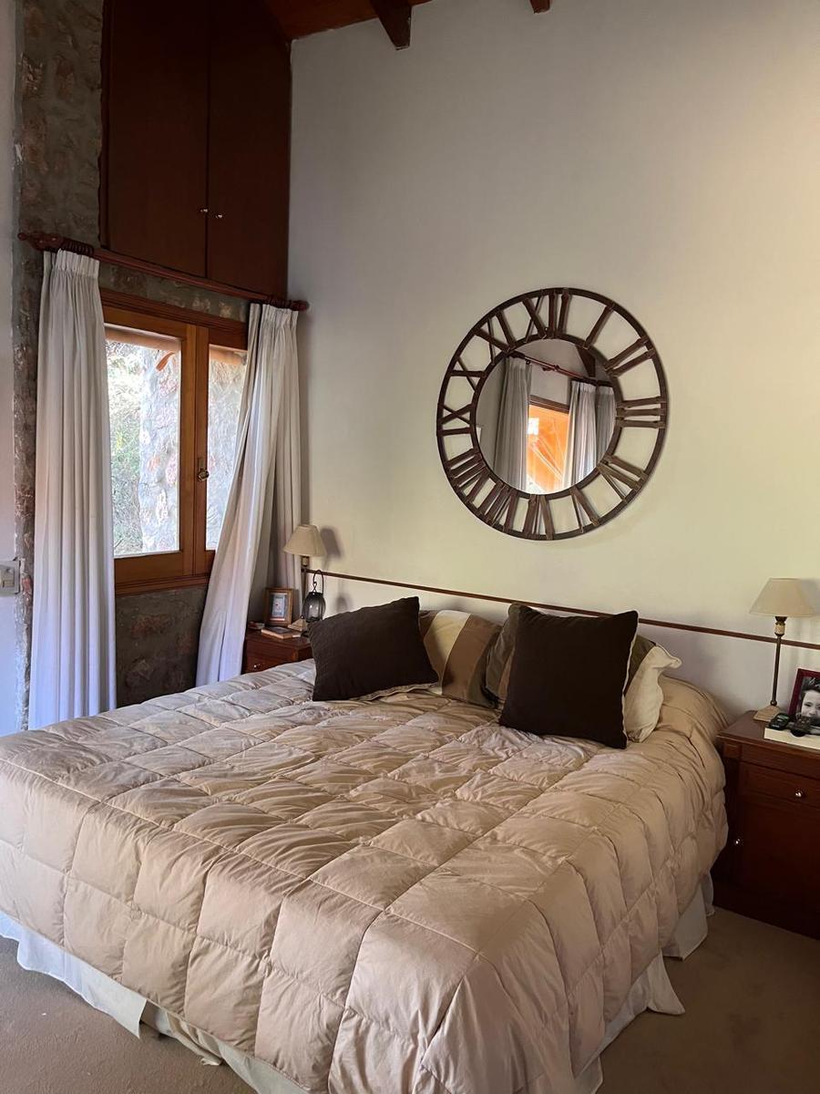 Venta Casa 3 Dor Lomas de La Carolina. Una Planta 5