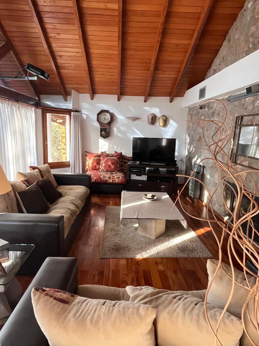 Venta Casa 3 Dor Lomas de La Carolina. Una Planta 1