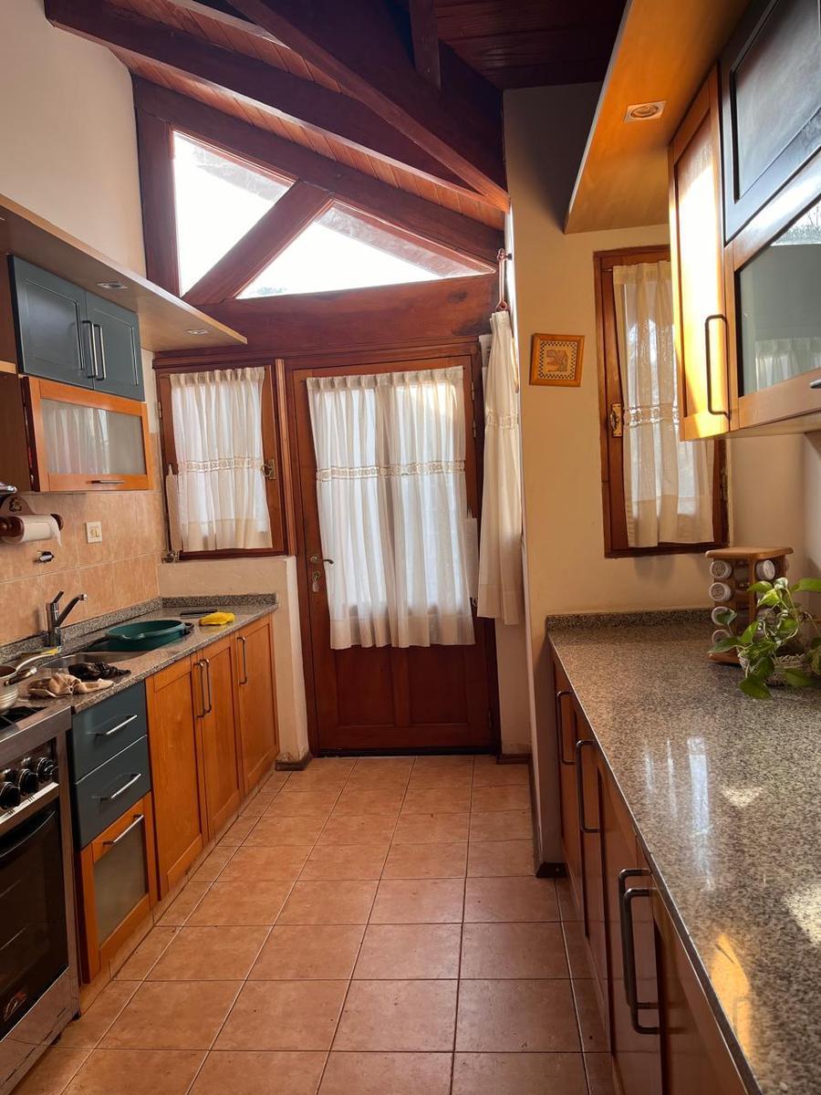 Venta Casa 3 Dor Lomas de La Carolina. Una Planta 5