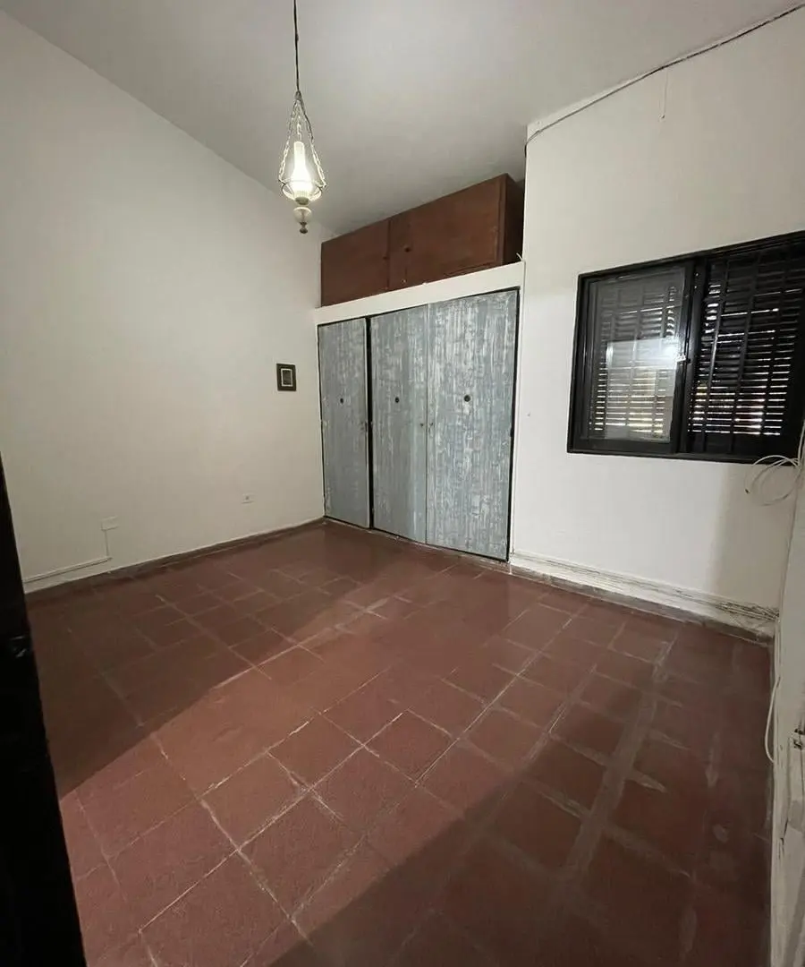 Se vende casa 3 dormitorios Barrio Los Robles 3