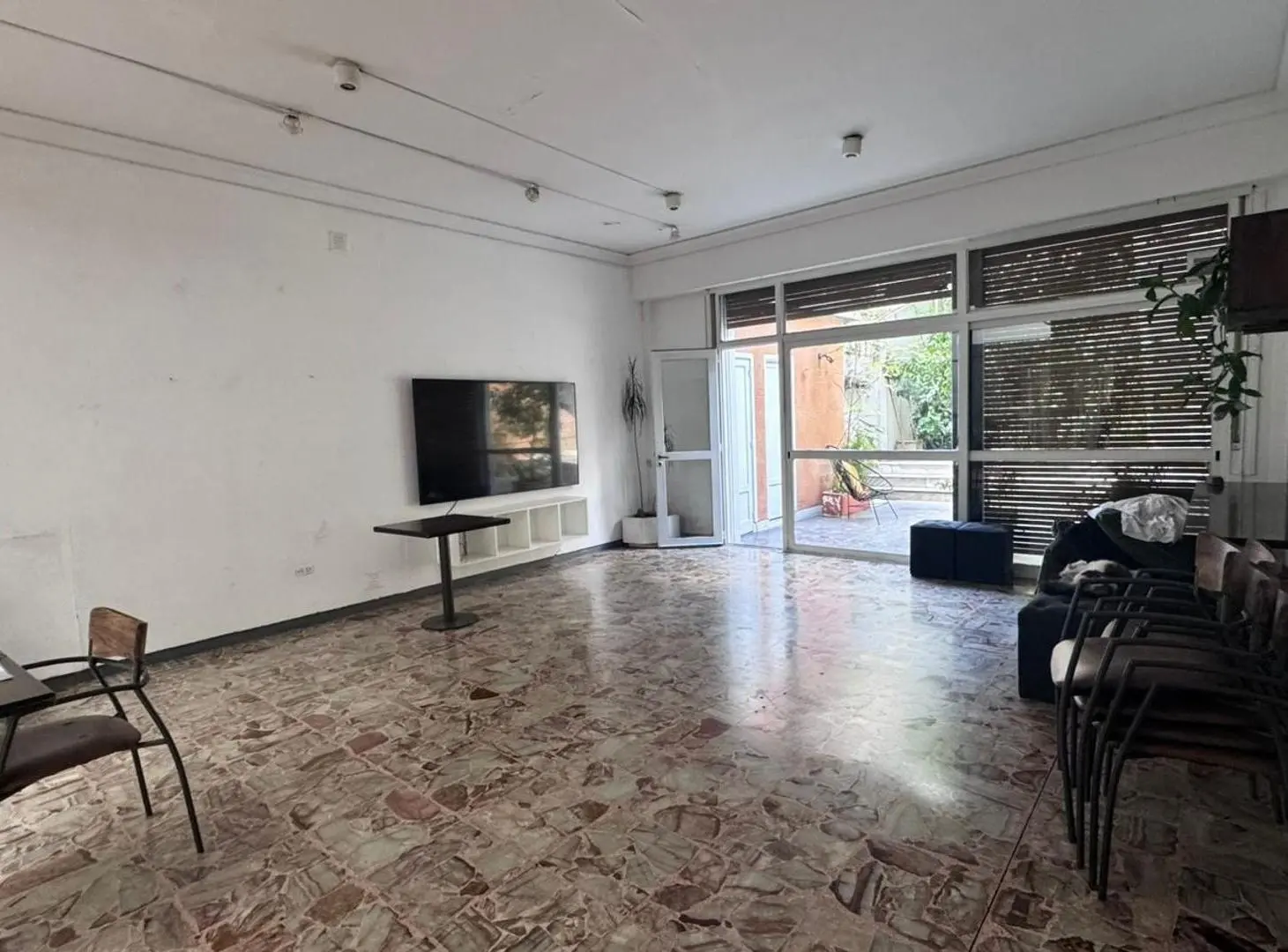 local alquiler - Belgrano - sin expensas 4