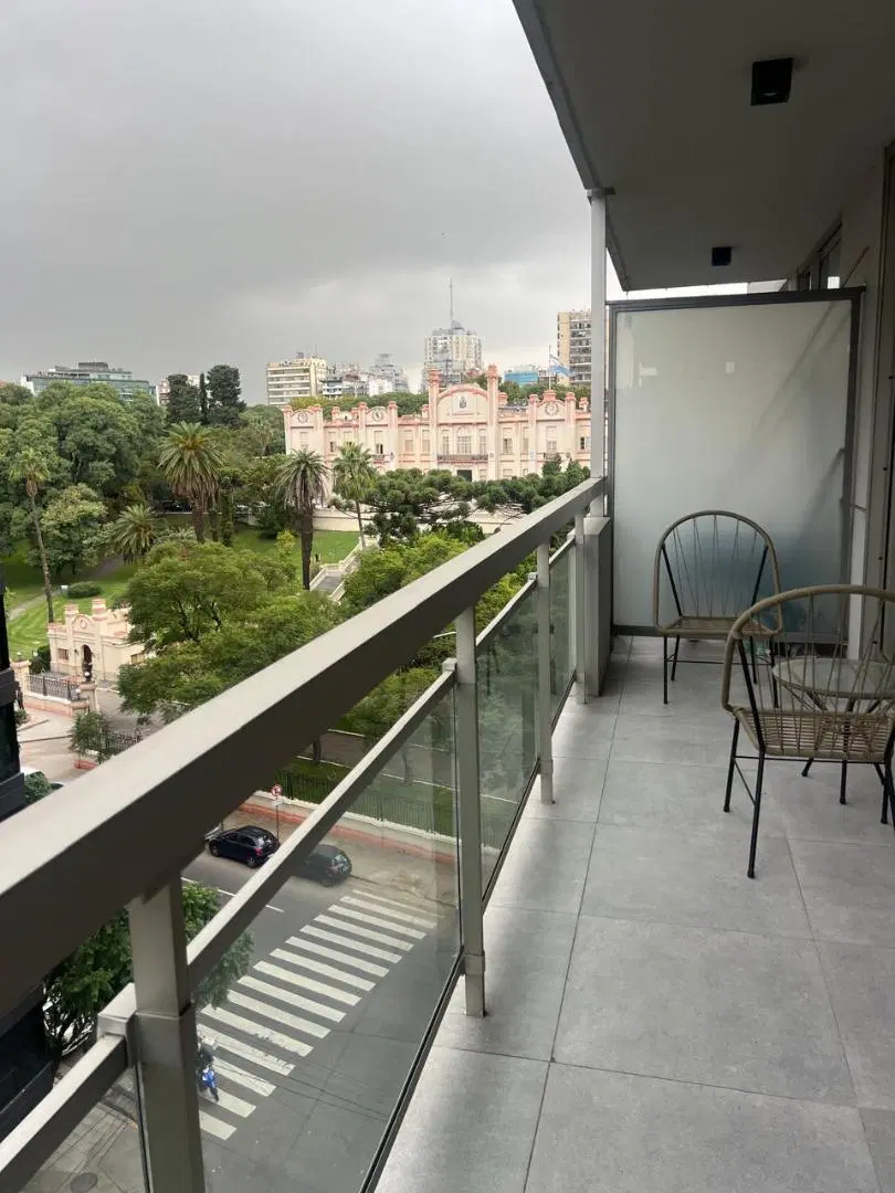 Departamento 1 ambiente y medio - Excelente - Las Cañitas 2