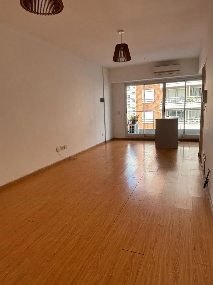 Departamento 2 ambientes con excelente ubicación 3