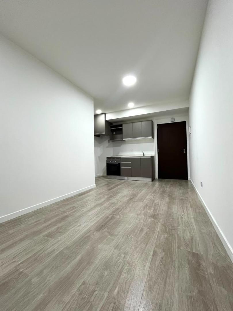 Foto de 2 ambientes con balcón en alquiler - Barrio norte, imagen 1
