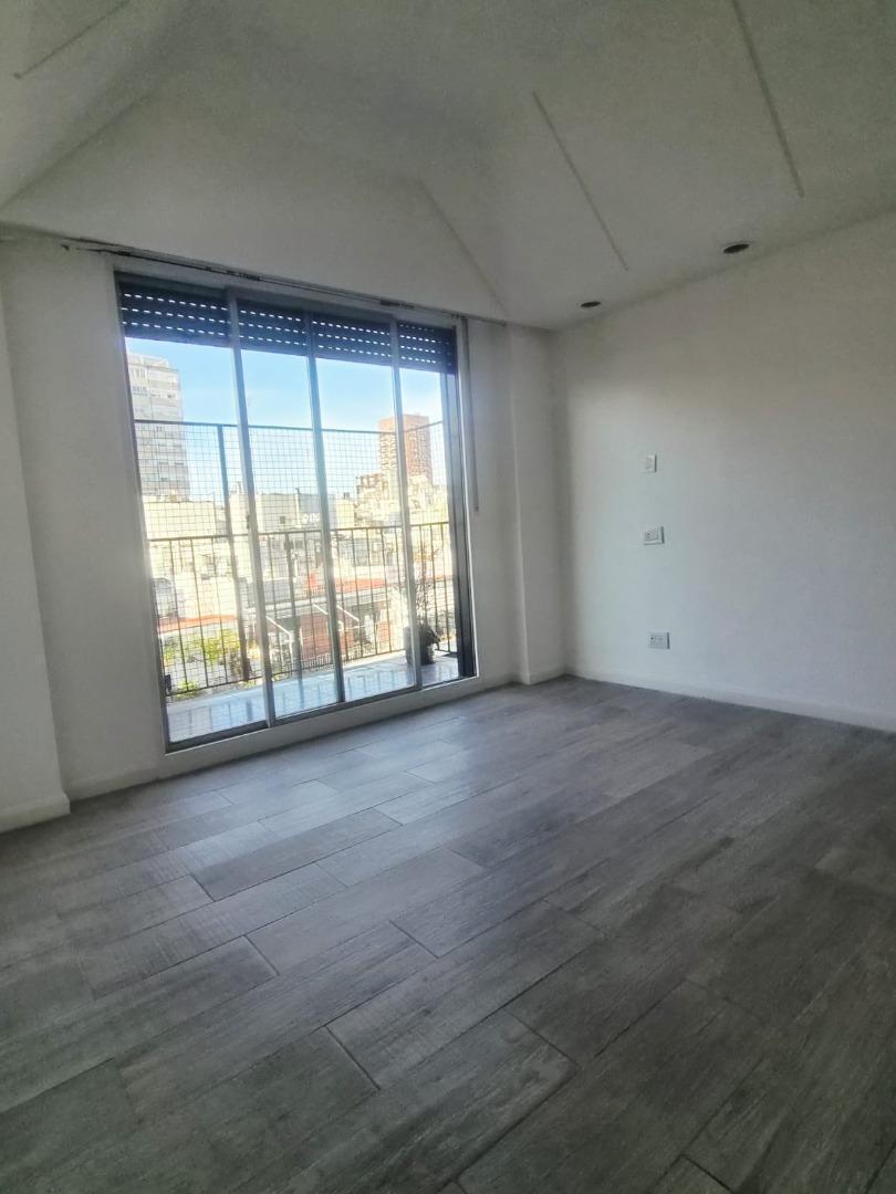 Foto de 4 ambientes con dependencia, cochera y baulera- Barrio Norte, imagen 3