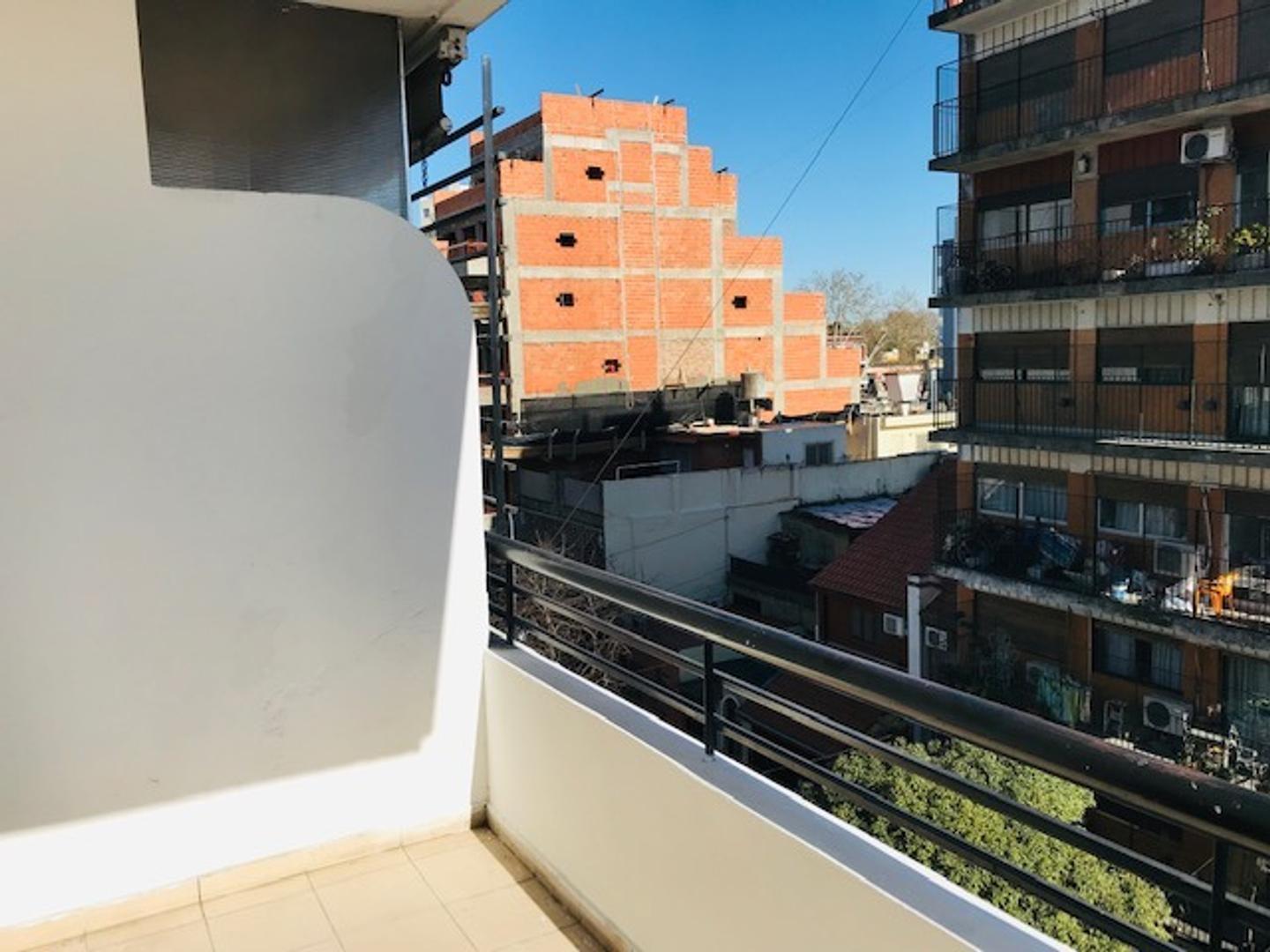 Foto de 2 ambientes amplio - Galicia y Terrada - Paternal, imagen 3