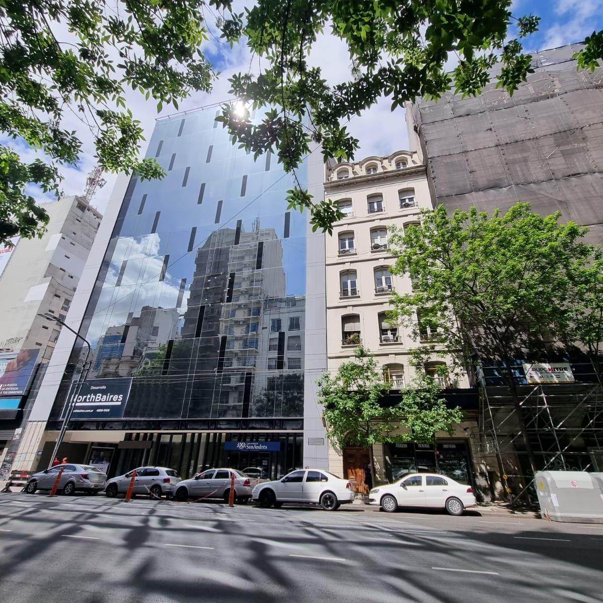 Venta o Alquiler 383m2 -  2 cocheras - Edificio AAA - Av Callao y Av Santa Fe