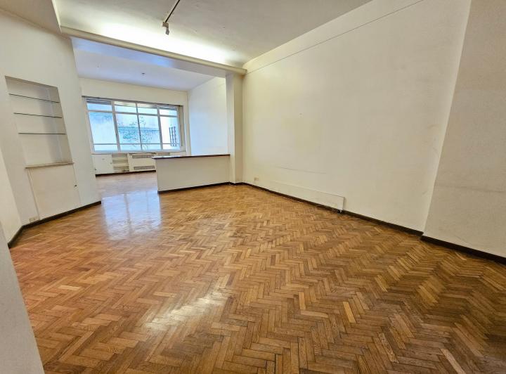 Recoleta Semipiso 3 dorm. + dep. con balcón y baulera – 150 m² en Recoleta
