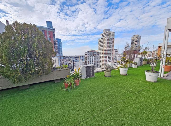 Av.LIBERTADOR y CAVIA – DUPLEX CON TERRAZA PRIVADA – 502 m² PROPIOS – 2 COCHERAS 2