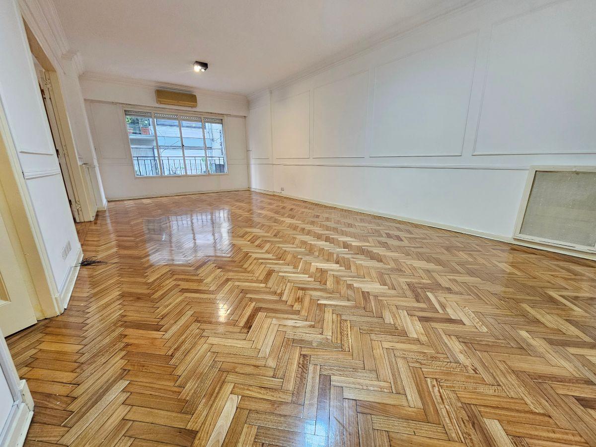 Foto de Recoleta clásica -3 dormitorios + dependencia · 138 m² · Al frente, imagen 4