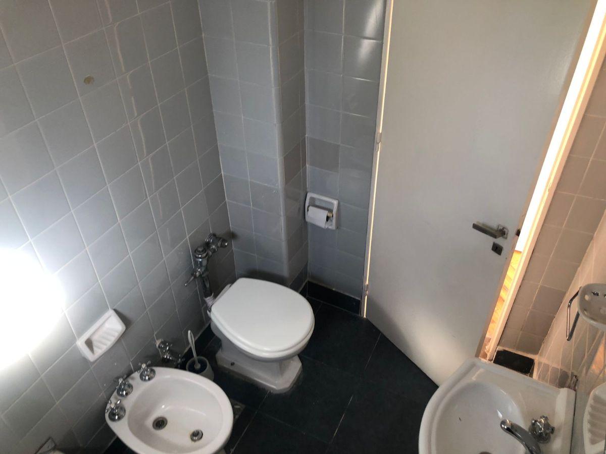 Foto de 3 ambientes en alquiler | Piso alto, orientación norte y excelente, imagen 5