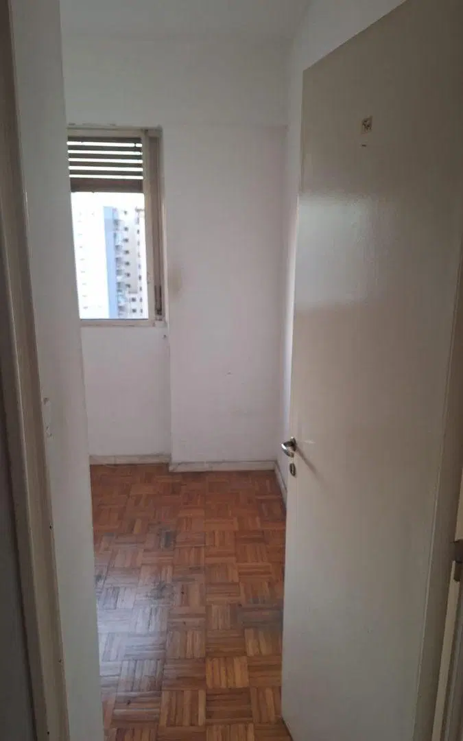 4 AMBIENTES CON DEPENDENCIA A METROS DE AV.CABILDO 3