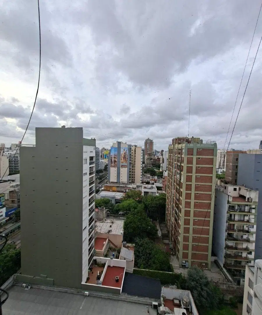 4 AMBIENTES CON DEPENDENCIA A METROS DE AV.CABILDO 5