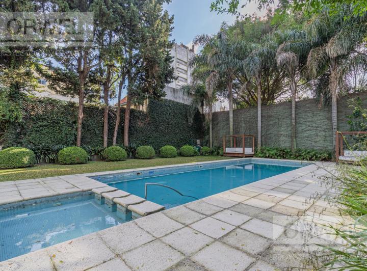 Departamento tipo casa en Venta en Belgrano. Terraza. 2 dormitorios. 3