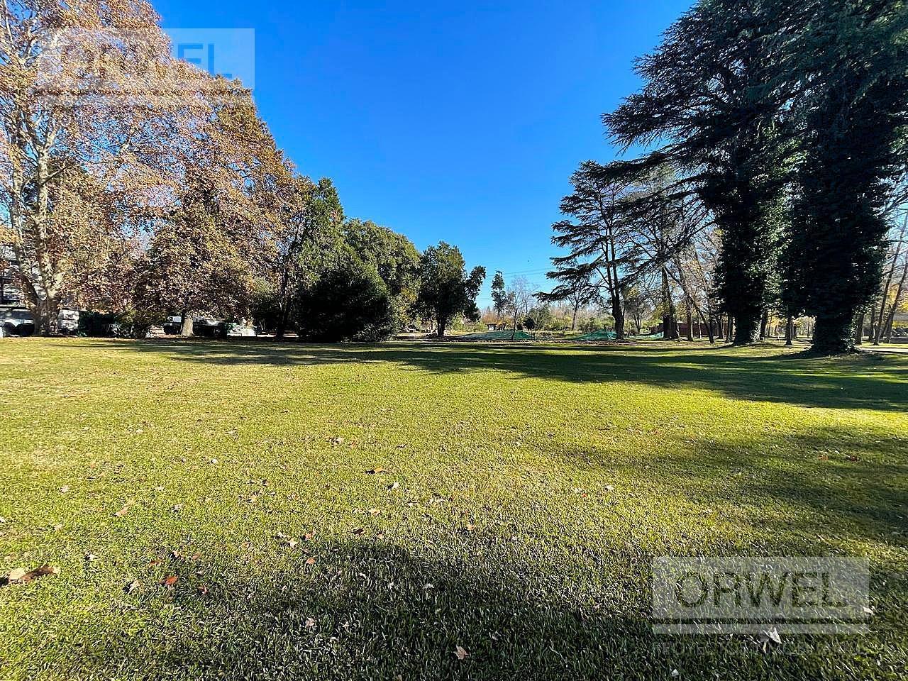 Foto de Venta 3 Amb Bosque Pilar Jardin Cochera. Impecable Construccion, imagen 4