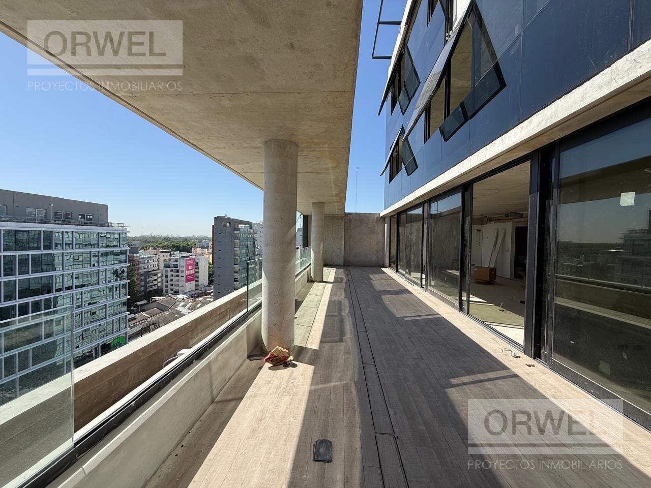 Oficina en Venta o ALQUILER Planta Completa Piso Alto!!!