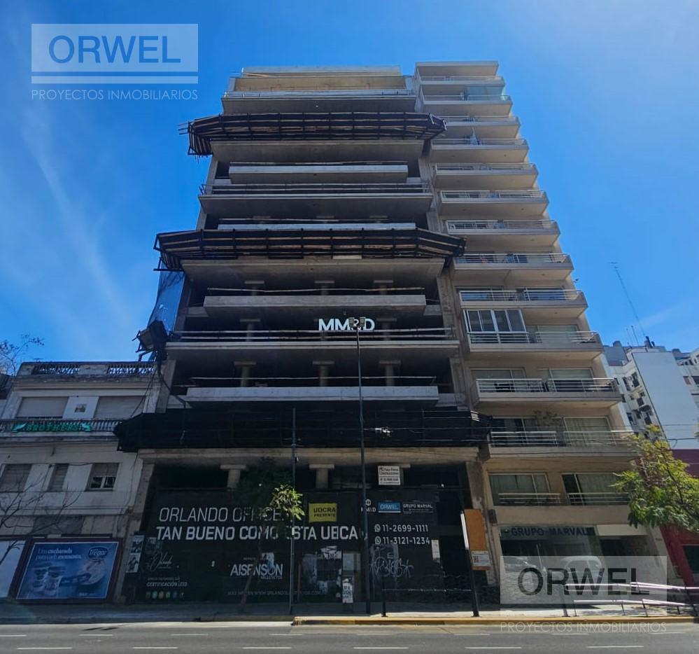 Oficina en Venta con Gran Balcon Terraza piso altisimo!!