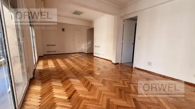 Departamento 3 dormitorios con dependencia, excelente planta. Cochera y Seguridad 24 hs 5