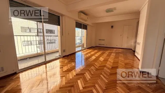 Departamento 3 dormitorios con dependencia, excelente planta. Cochera y Seguridad 24 hs 3
