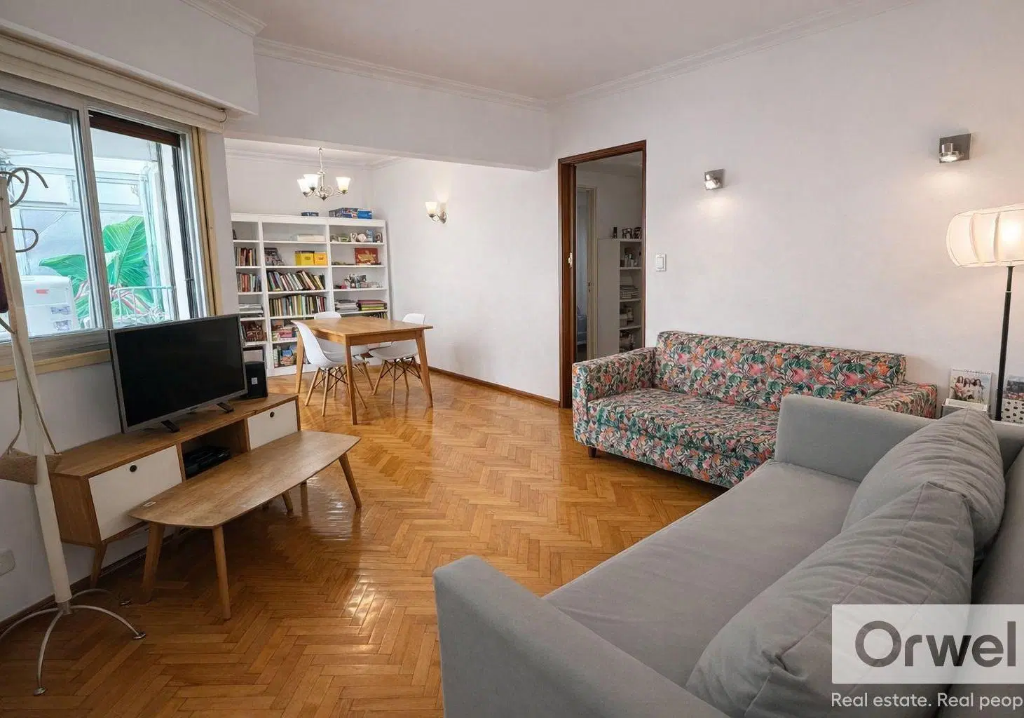 Departamento 3 ambientes con doble balcón en VENTA, Recoleta. 2