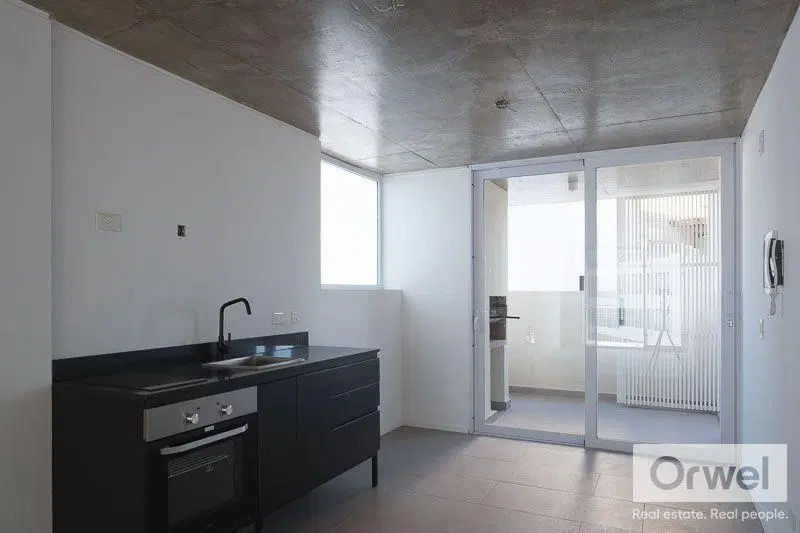 Monoambiente Venta Apto Profesional en Coghlan 2