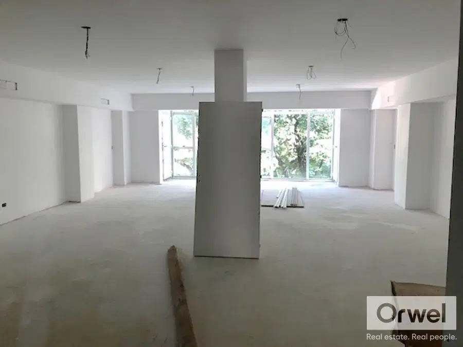 Oficina en Venta en Retiro 5