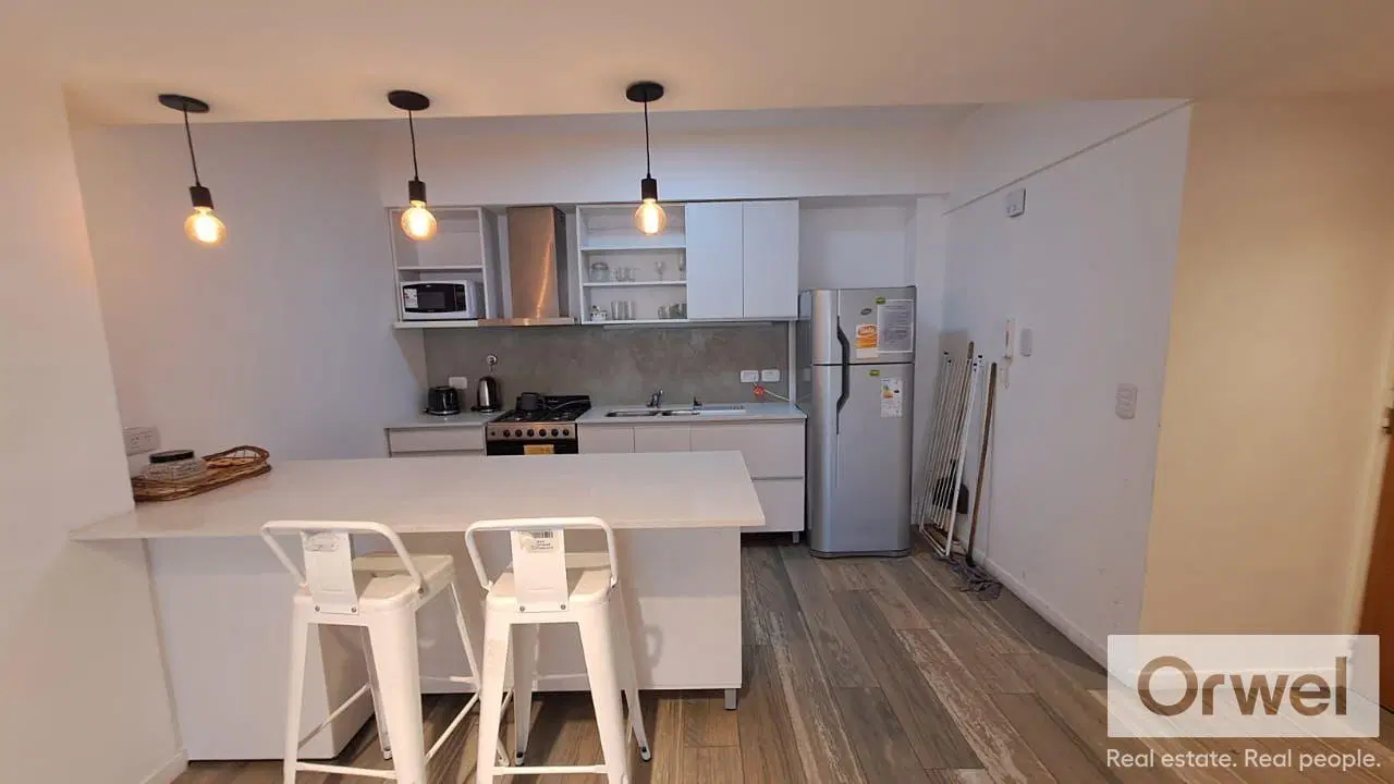 Departamento en Venta sobre Av Cabildo 1