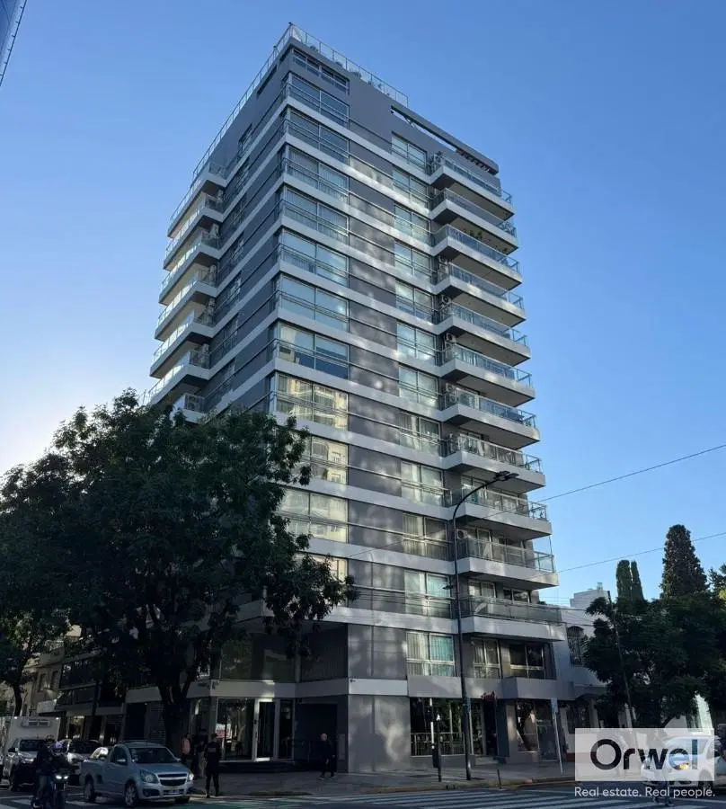 Departamento en Venta 3 dormitorios con dependencia. Amenities. Cochera. Seguridad por Totem 2