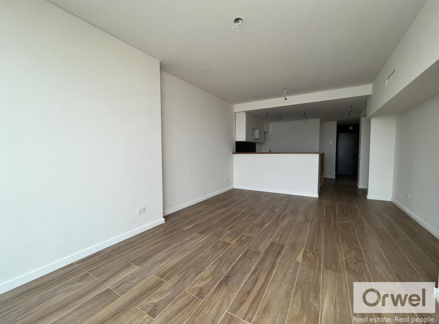 Departamento Monoambiente al frente en Venta. Full amenities.