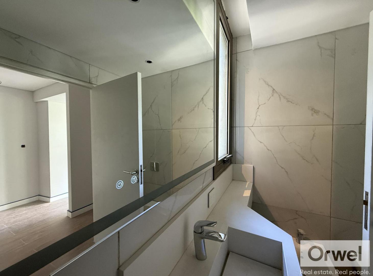 Departamento 3 ambientes con 2 suites en DOME Lafinur y Cabello. Palermo