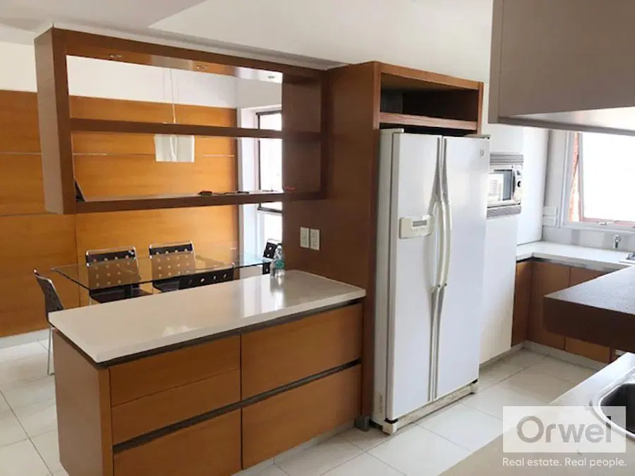 Torre Aisenson - Excelente Depto - 2 Cocheras - Piso Alto !! 2