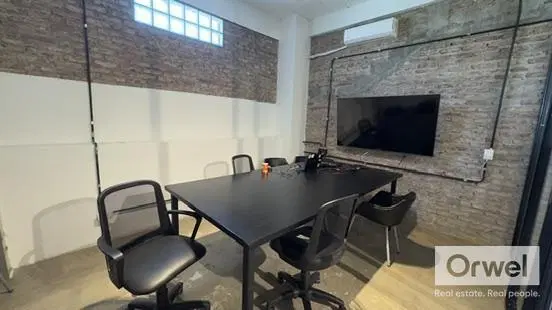 Impecable Edificio Comercial en VENTA Paternal 3